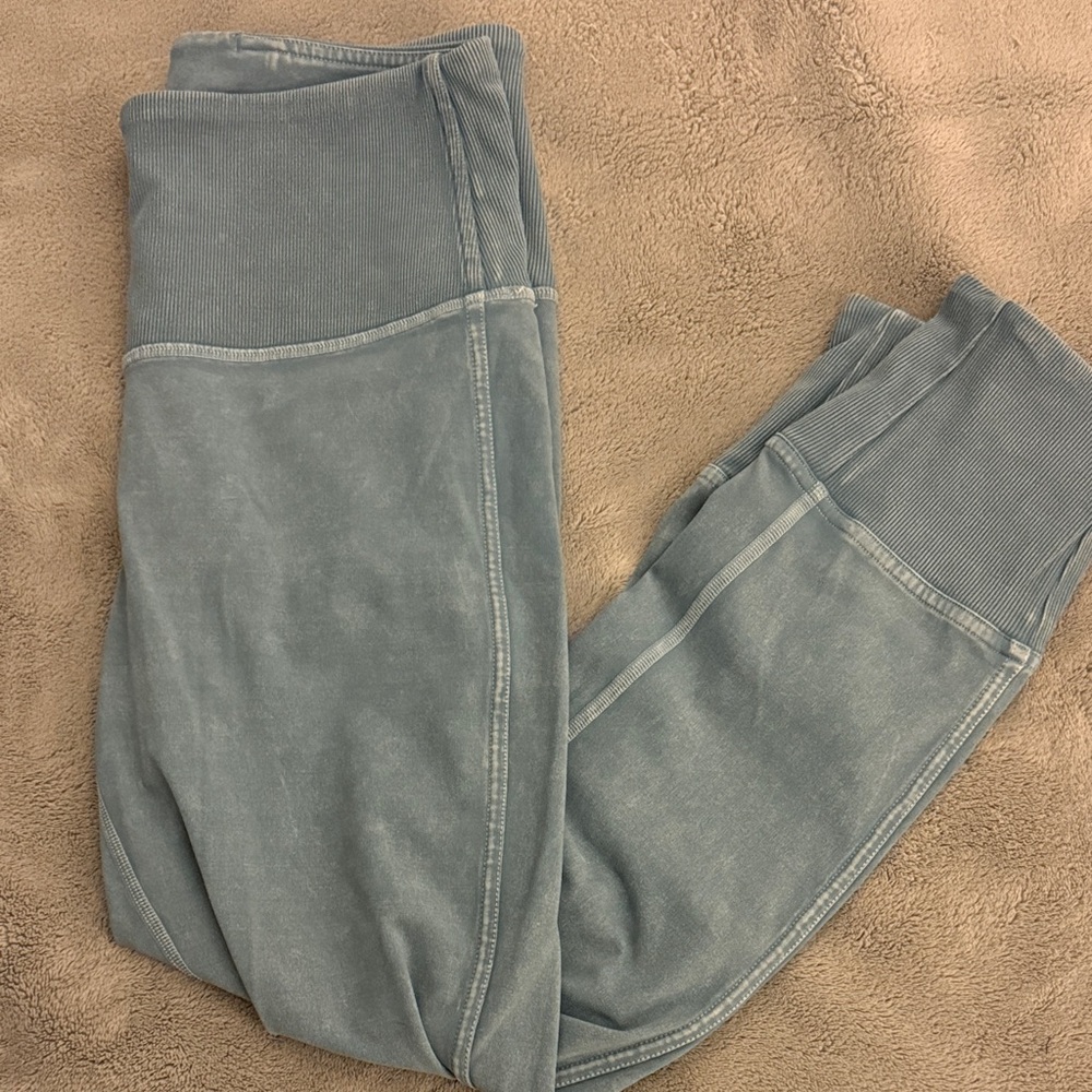 Lululemon Athletica Blue-wash Leggings